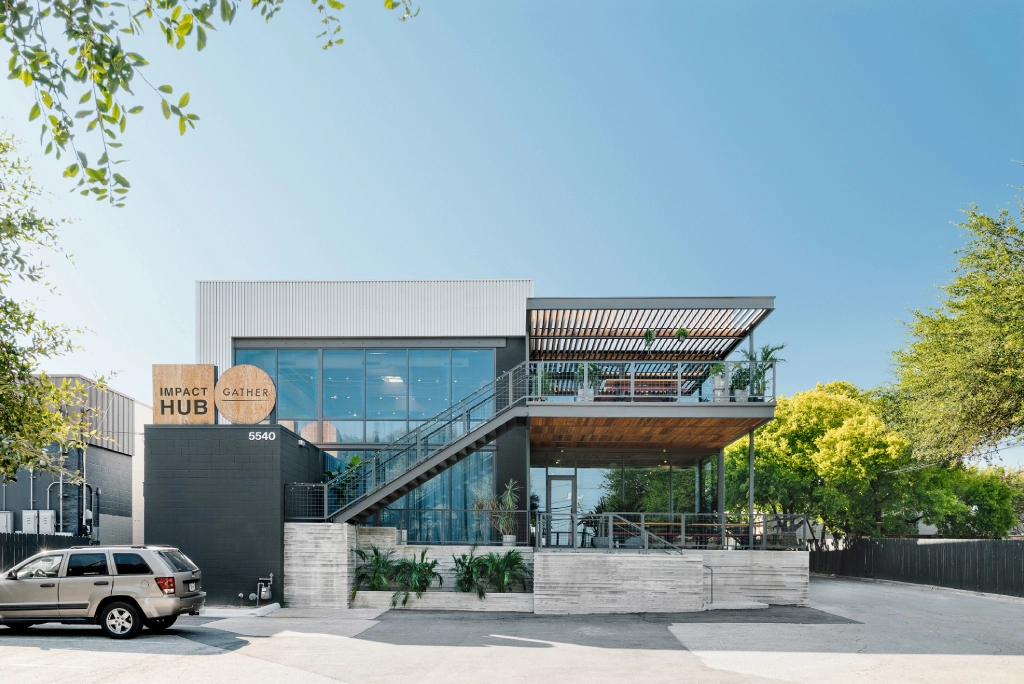 5540 N Lamar